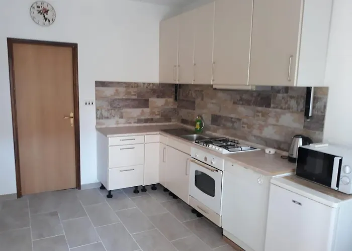 Jurlina Apartamento Seline