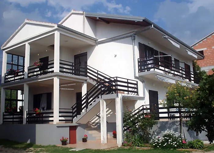 Apartamento Jurlina *