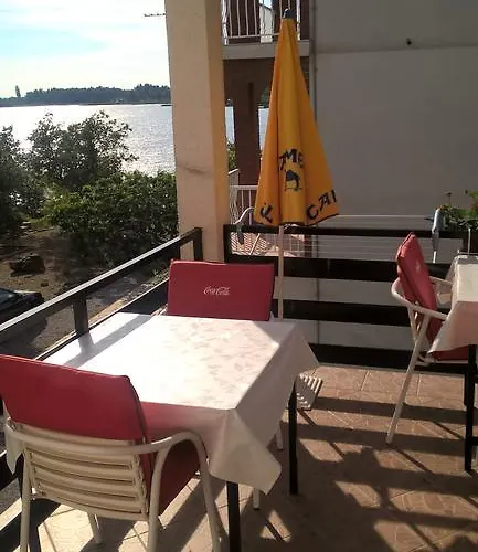 Apartamento Jurlina *