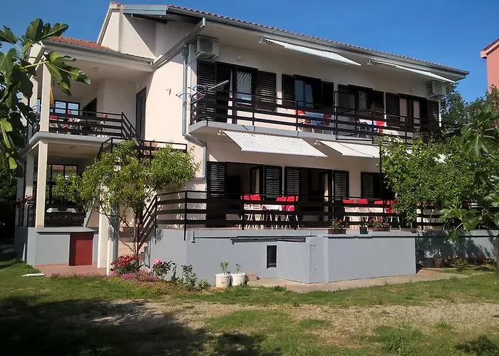 Apartamento Jurlina *